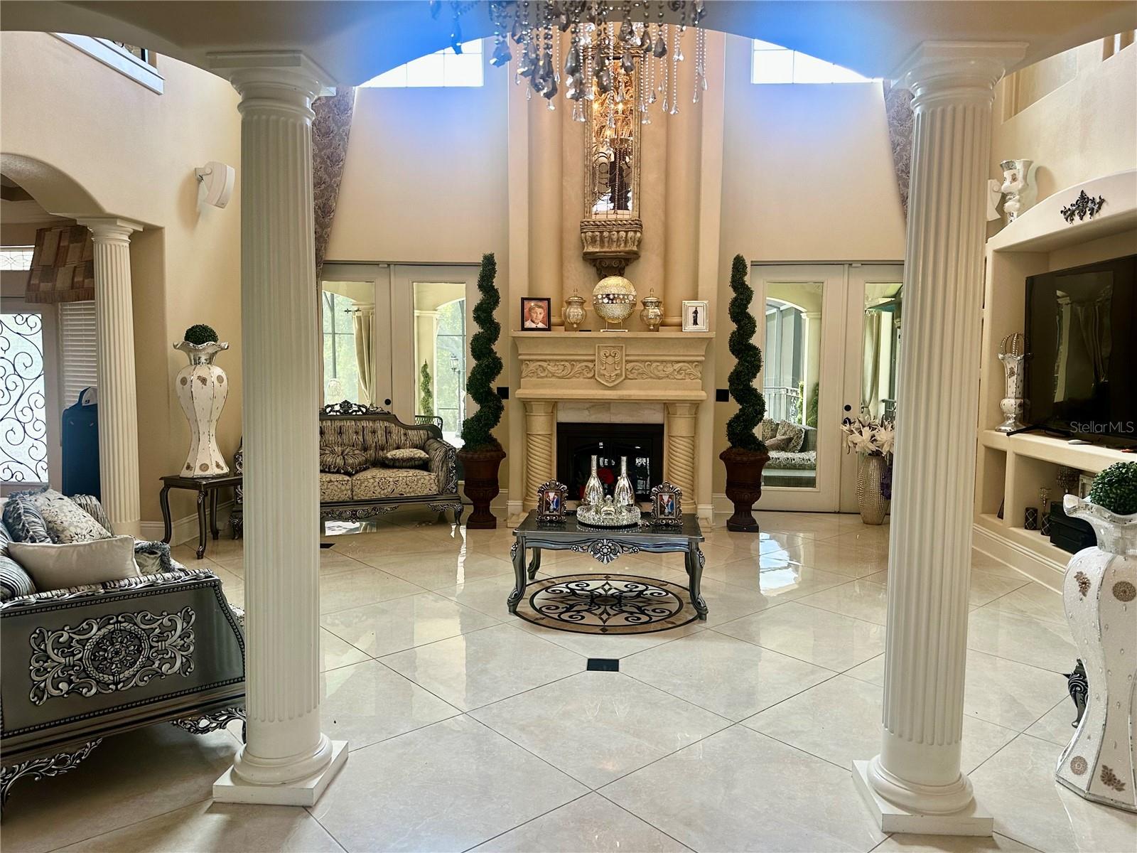 10301 SAVANNAH RIDGE LANE