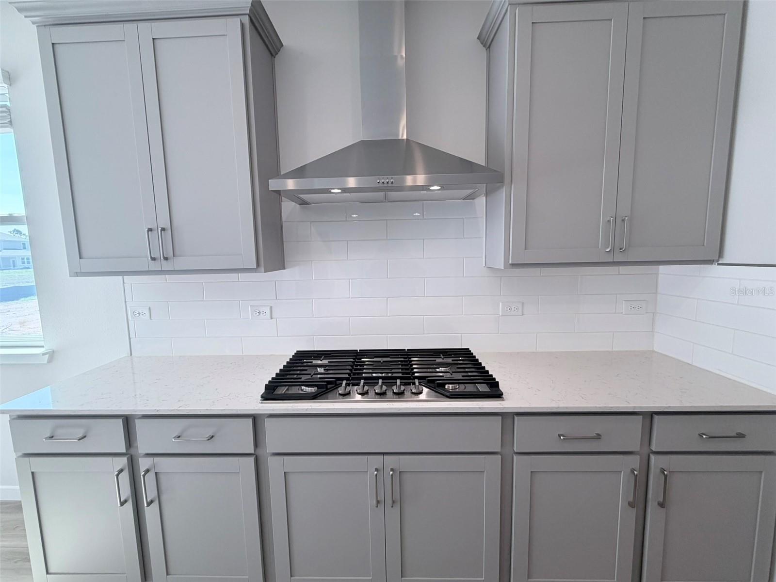 RESERVE EAST - Residential Lease