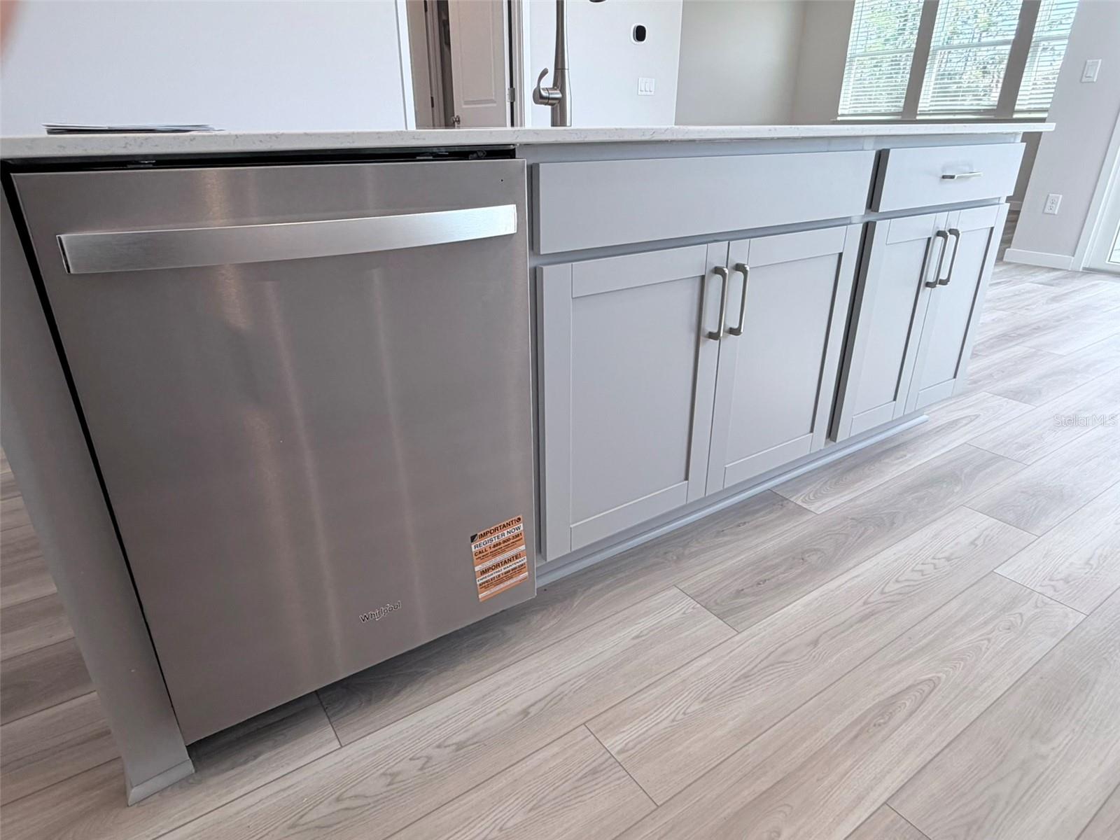 RESERVE EAST - Residential Lease