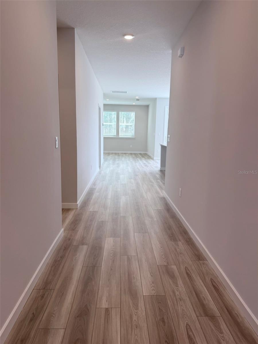 RESERVE EAST - Residential Lease