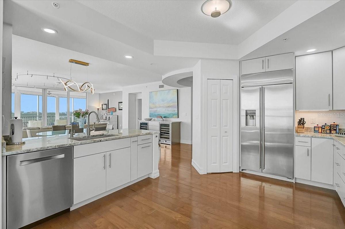 MERIDIAN AT THE OAKS PRESERVE - Residential