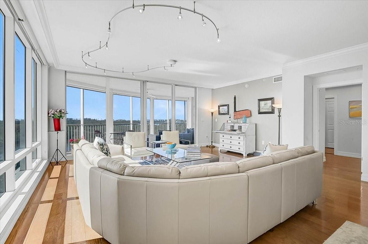 MERIDIAN AT THE OAKS PRESERVE - Residential