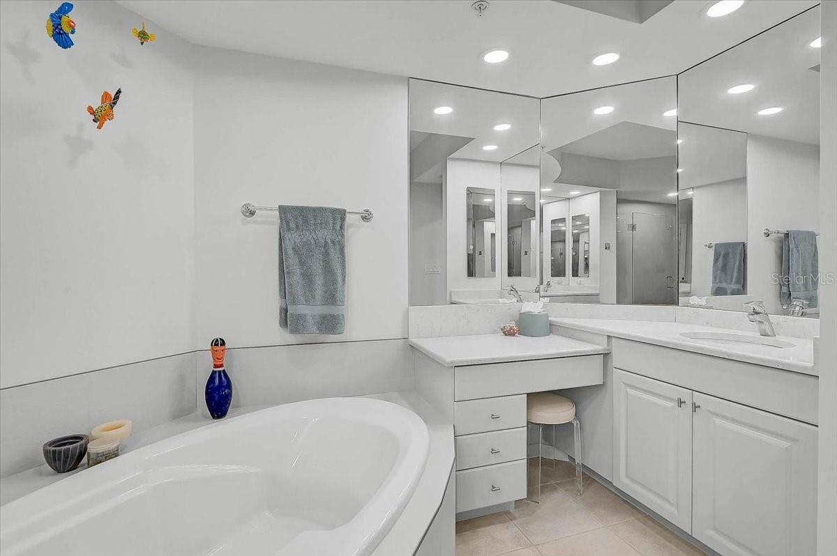 MERIDIAN AT THE OAKS PRESERVE - Residential