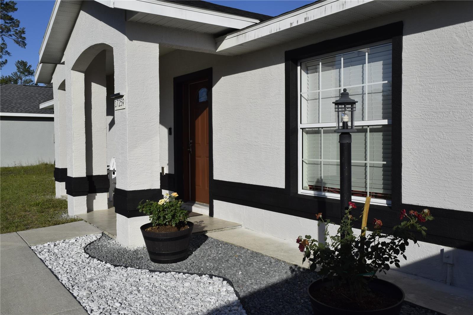 MARION OAKS UN 04 - Residential Lease