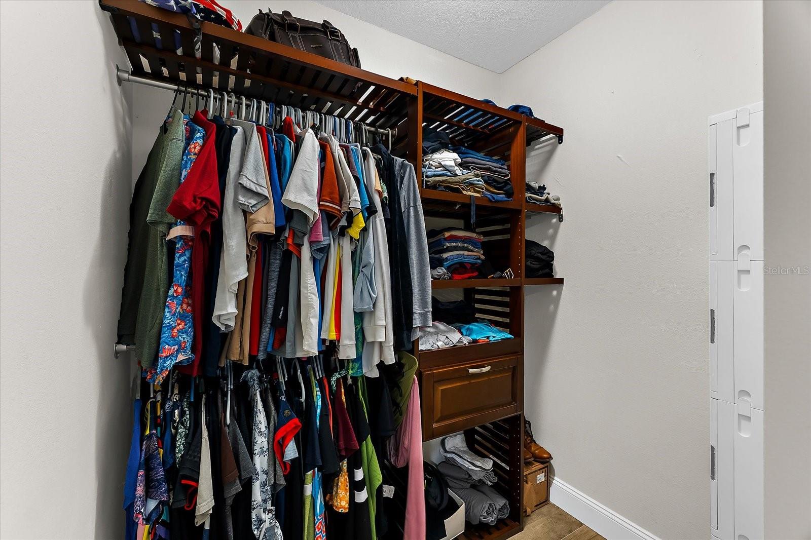 CENTRE LAKE - Residential