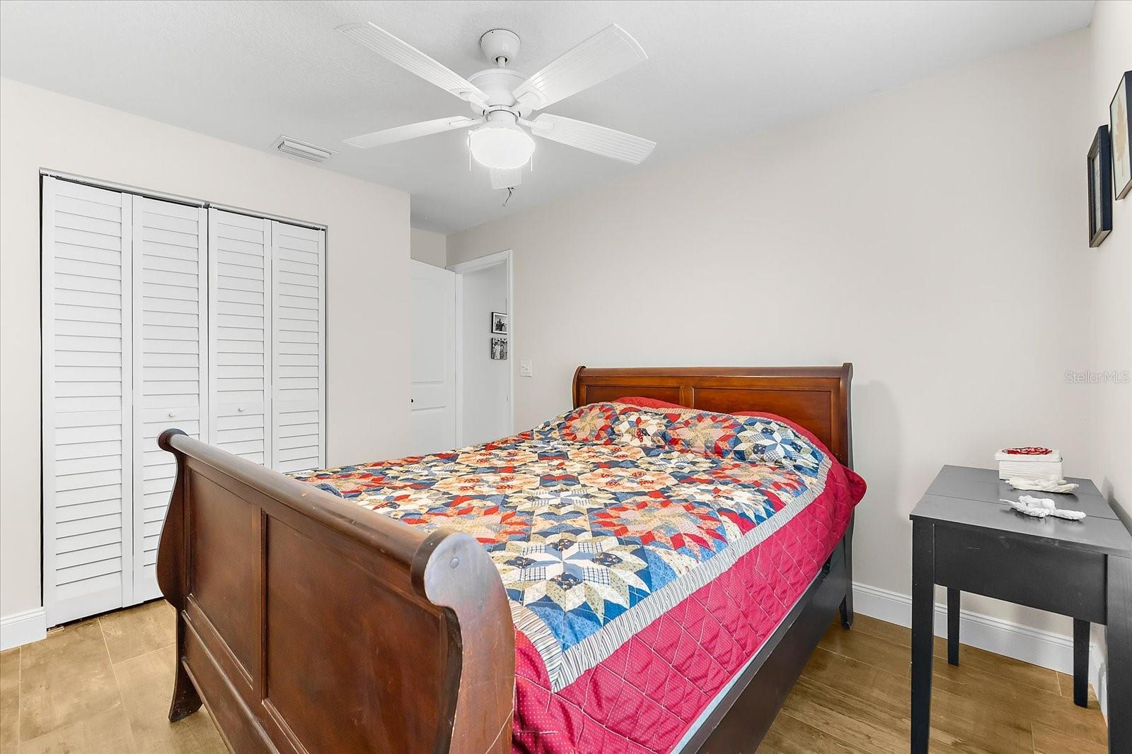 CENTRE LAKE - Residential