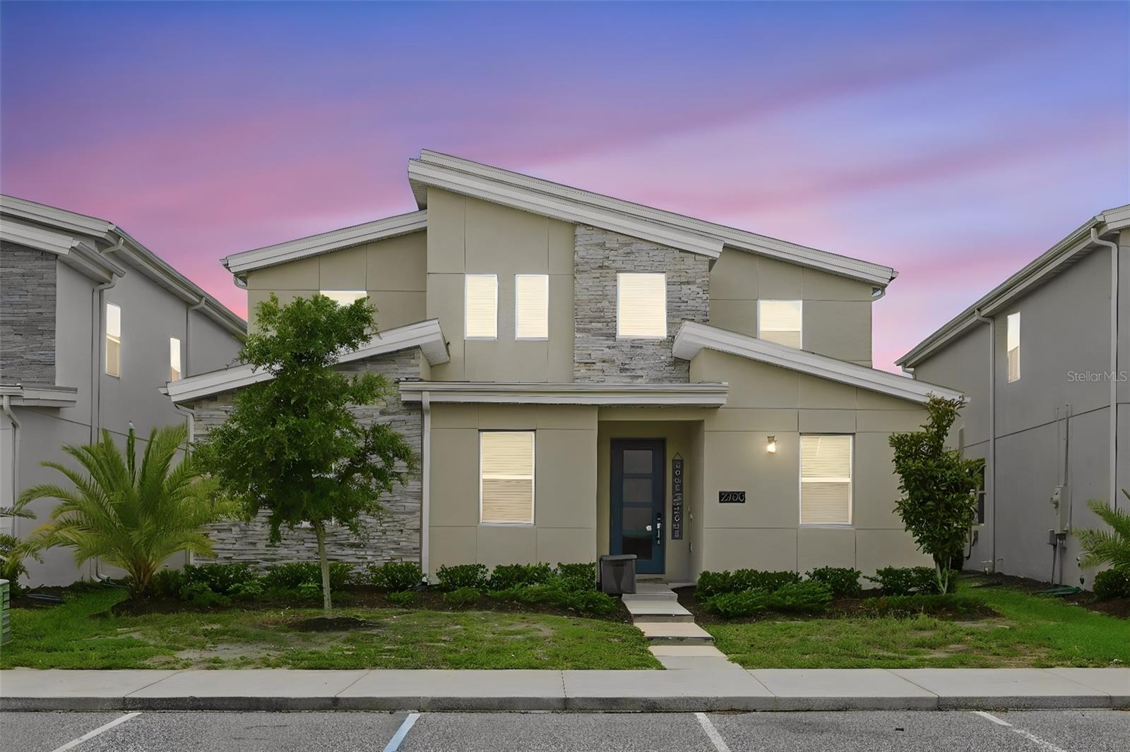 STOREY LAKE II - Residential