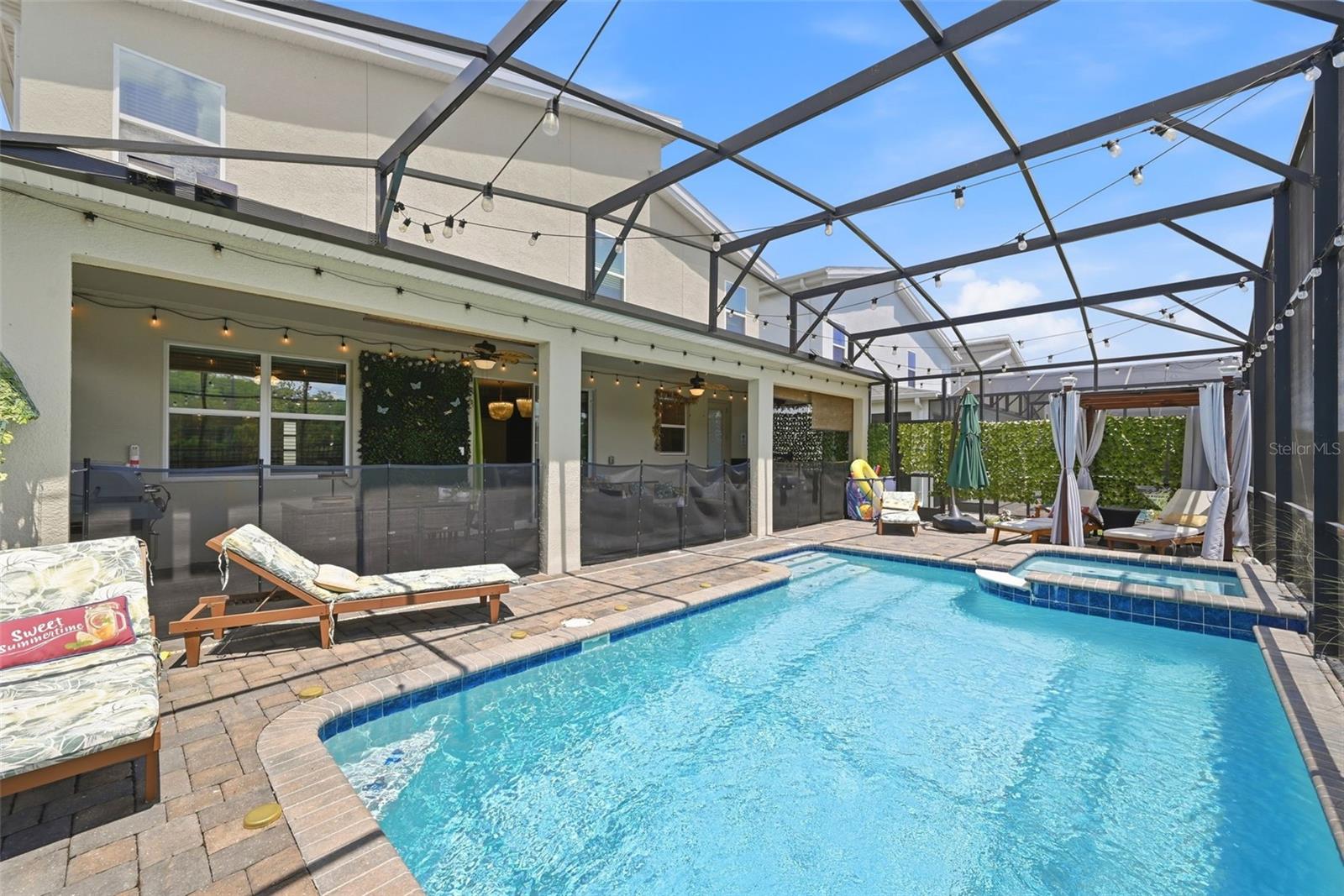 STOREY LAKE II - Residential