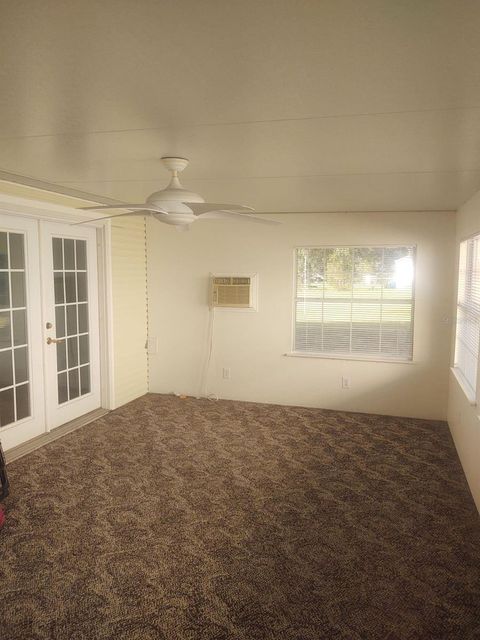 Tiny photo for 5655 Marion County Road, Lady Lake, FL 32159 (MLS # O6363328)