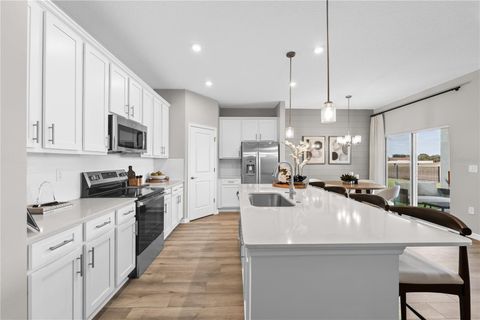 Tiny photo for 5840 Cliffbow Loop, Leesburg, FL 34748 (MLS # O6412617)