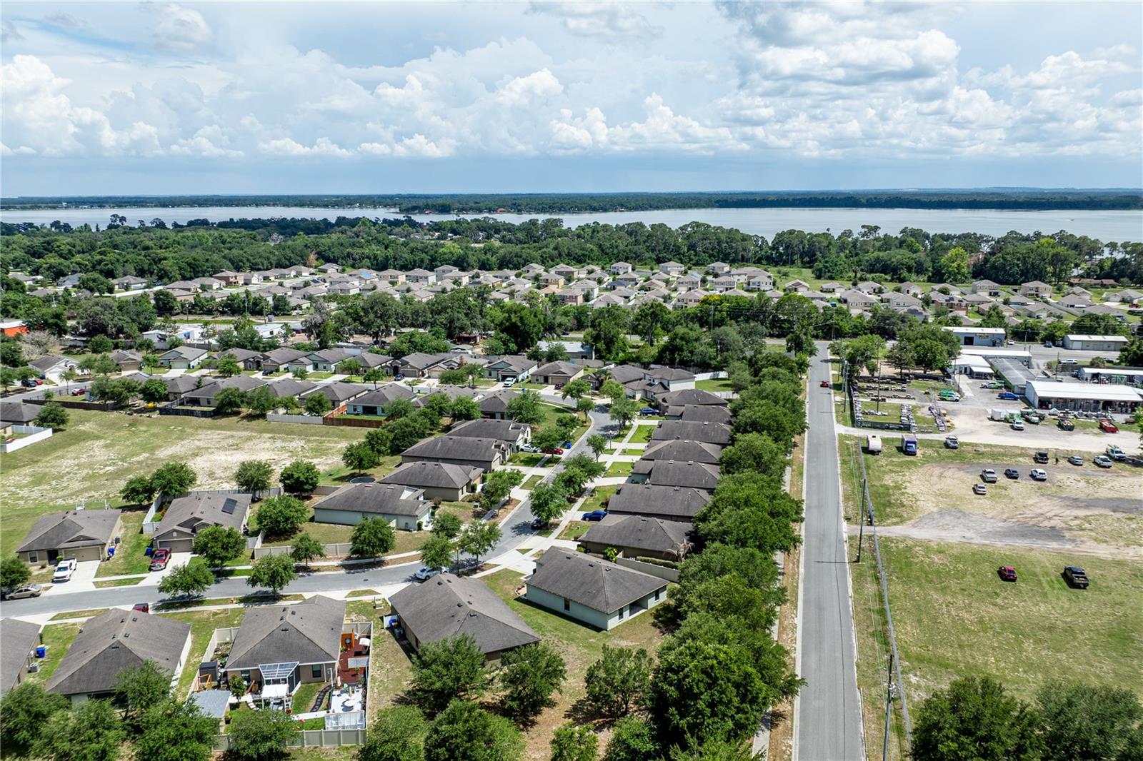 TAVARES CHELSEA OAKS SOUTH - Residential