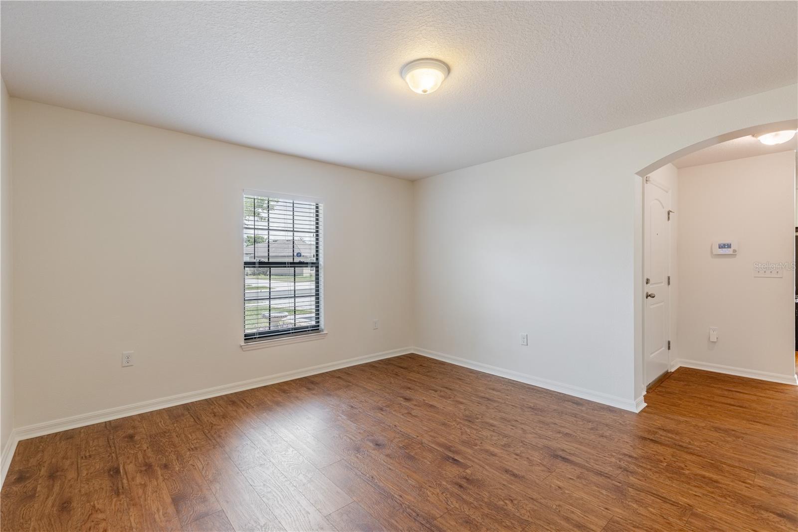 TAVARES CHELSEA OAKS SOUTH - Residential