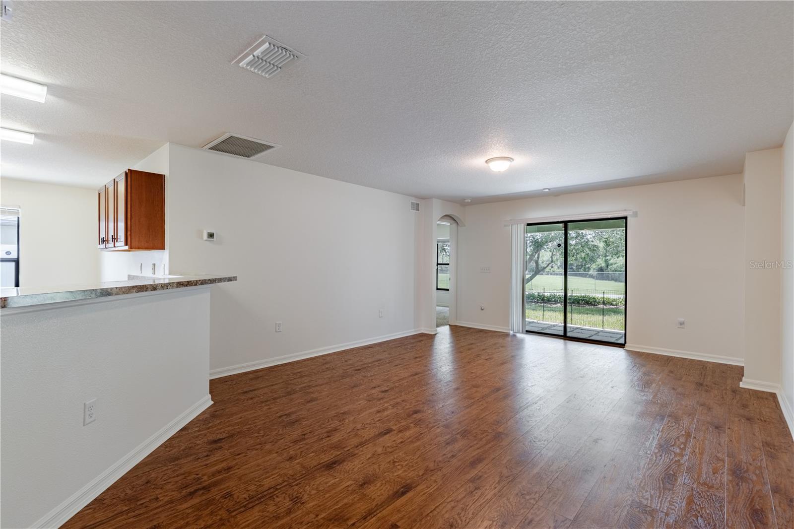 TAVARES CHELSEA OAKS SOUTH - Residential