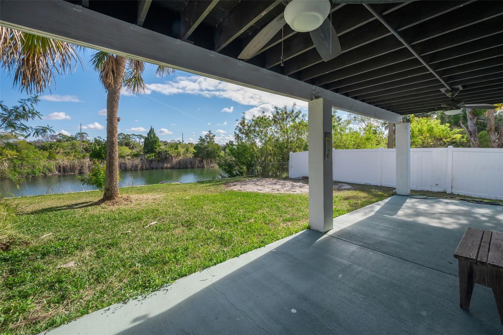 HERNANDO BEACH - Residential