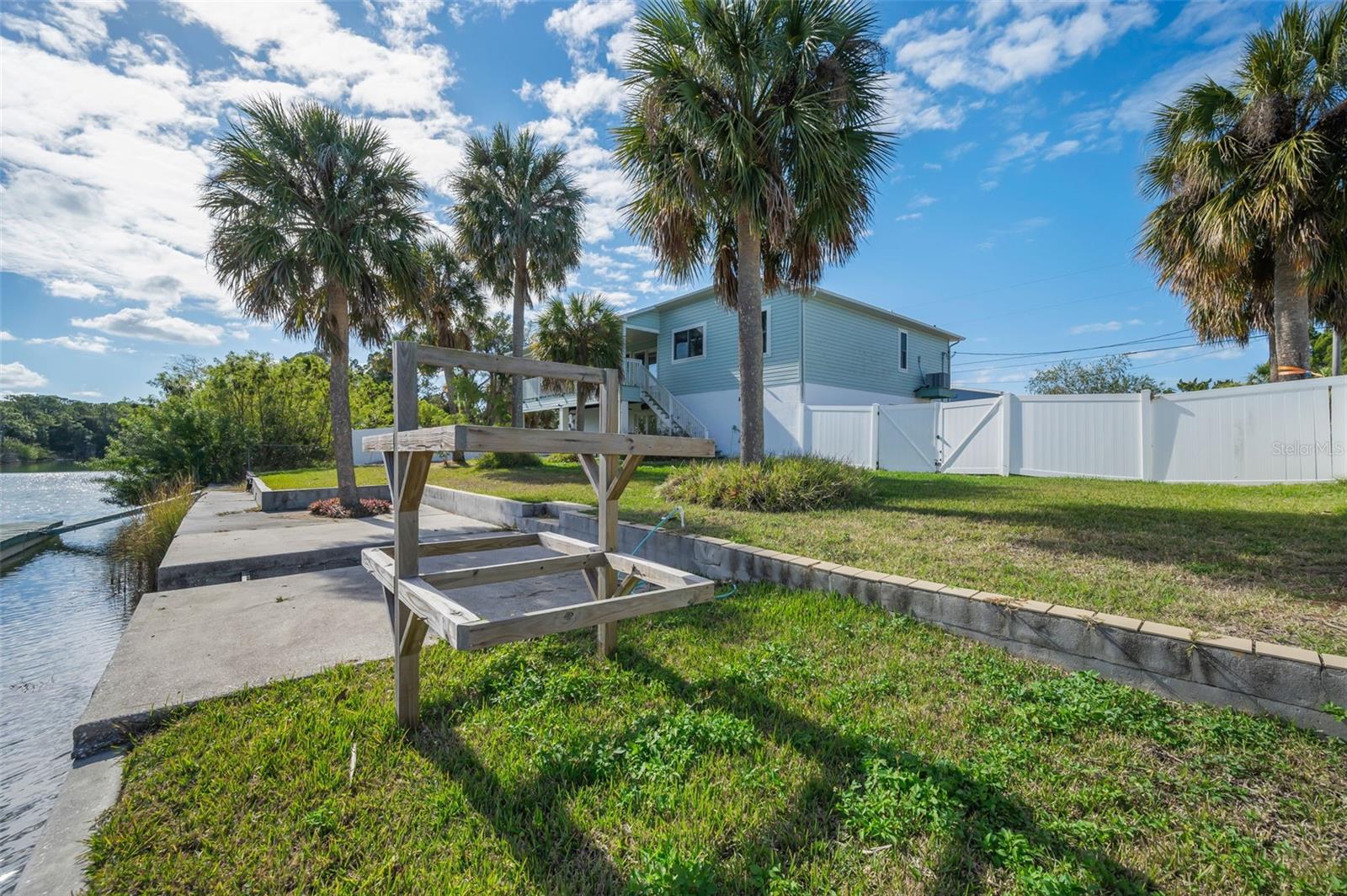 HERNANDO BEACH - Residential