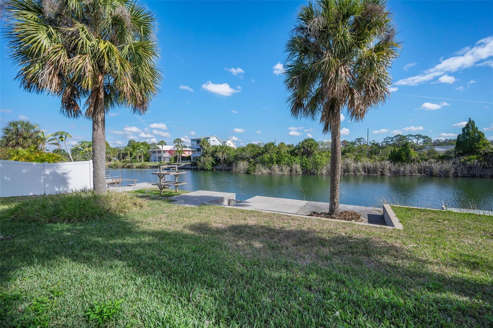 HERNANDO BEACH - Residential