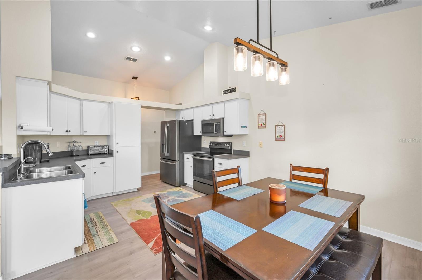 HERNANDO BEACH - Residential