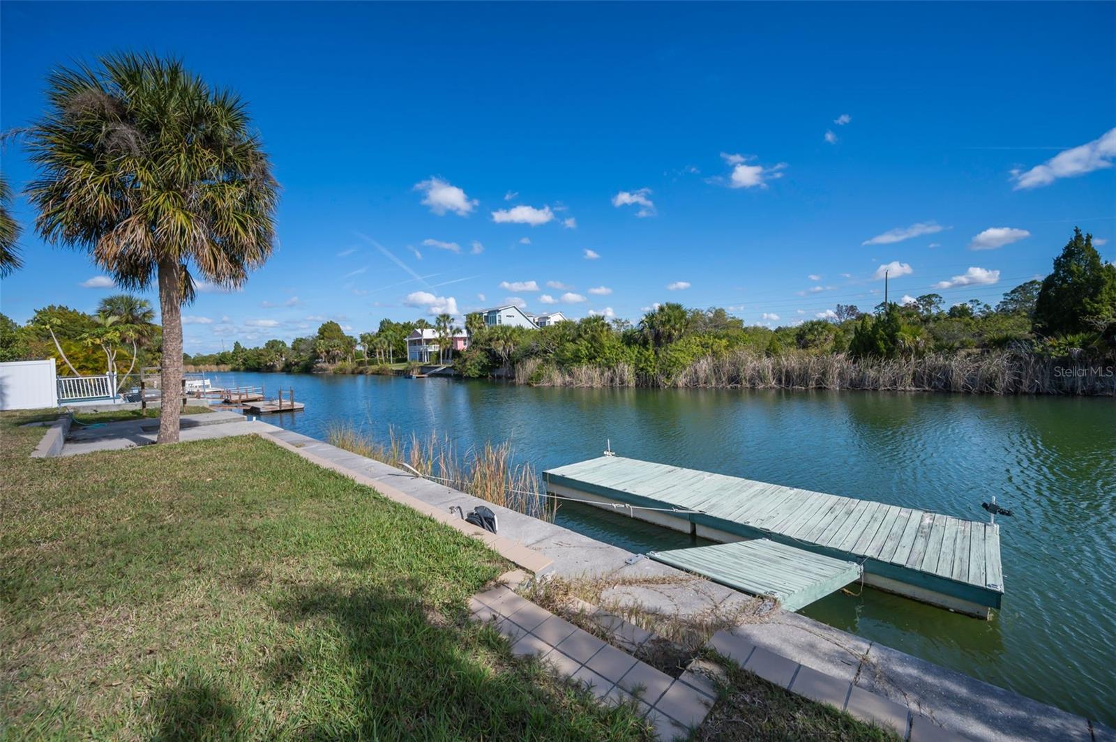 HERNANDO BEACH - Residential