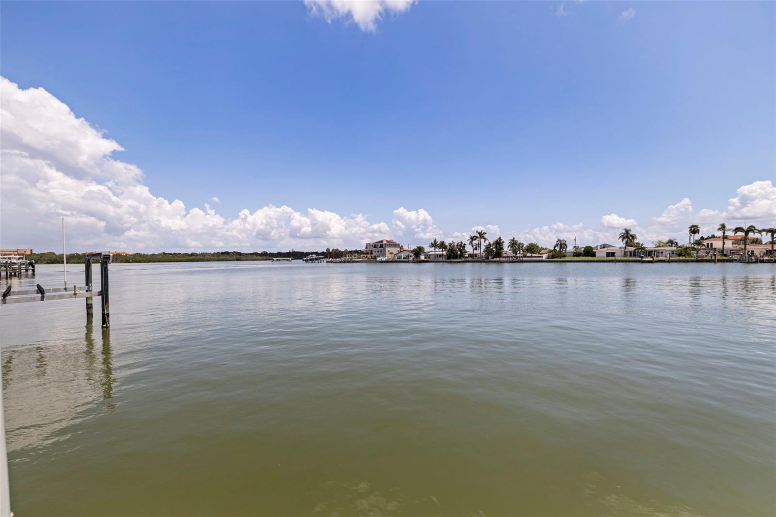 CRYSTAL ISLAND - Residential