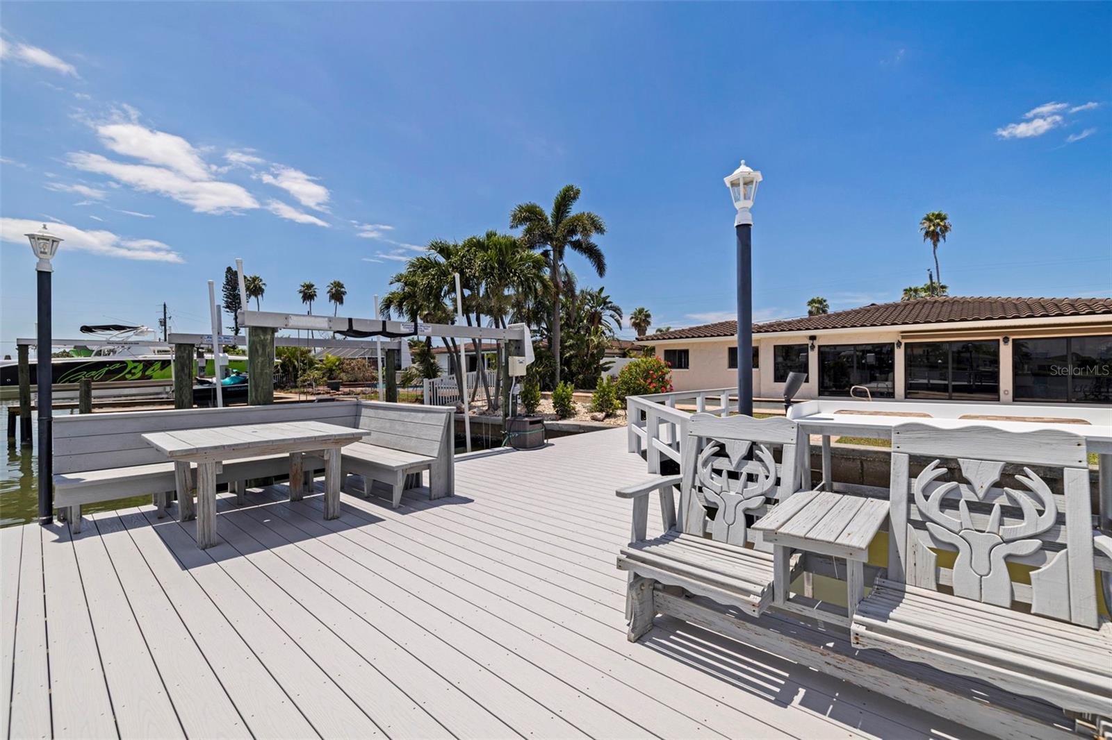 CRYSTAL ISLAND - Residential