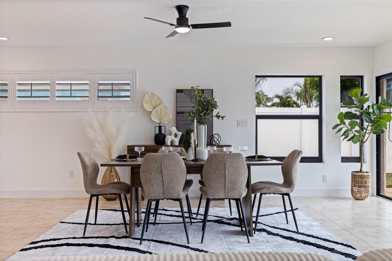 CRYSTAL ISLAND - Residential