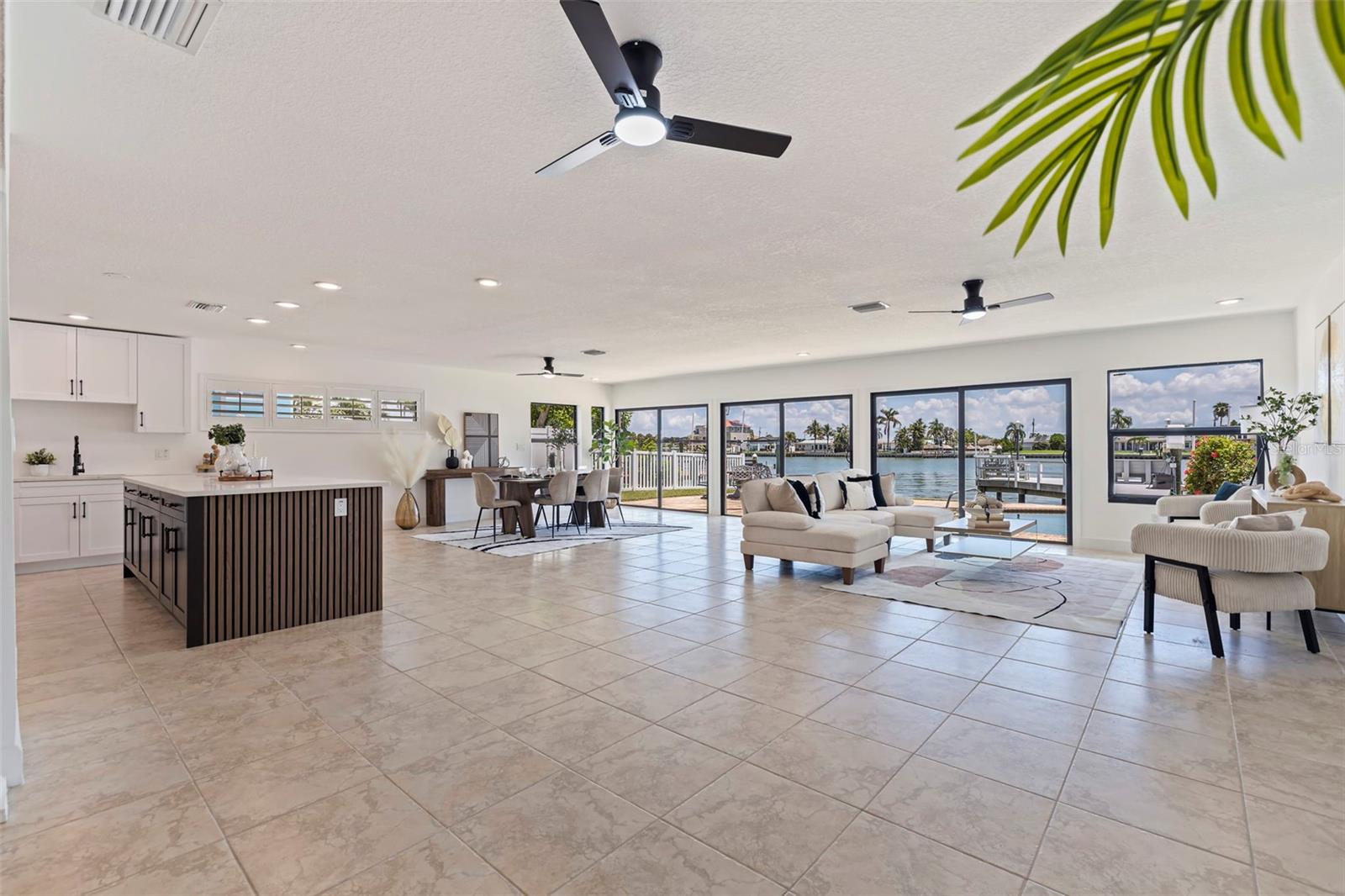 CRYSTAL ISLAND - Residential