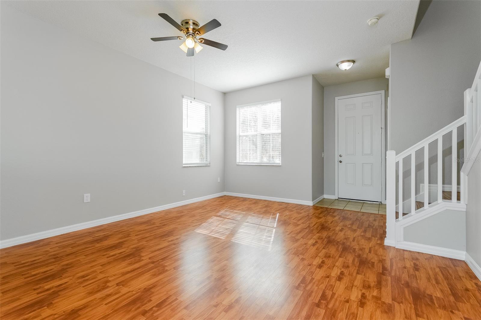 513 BERRY JAMES COURT