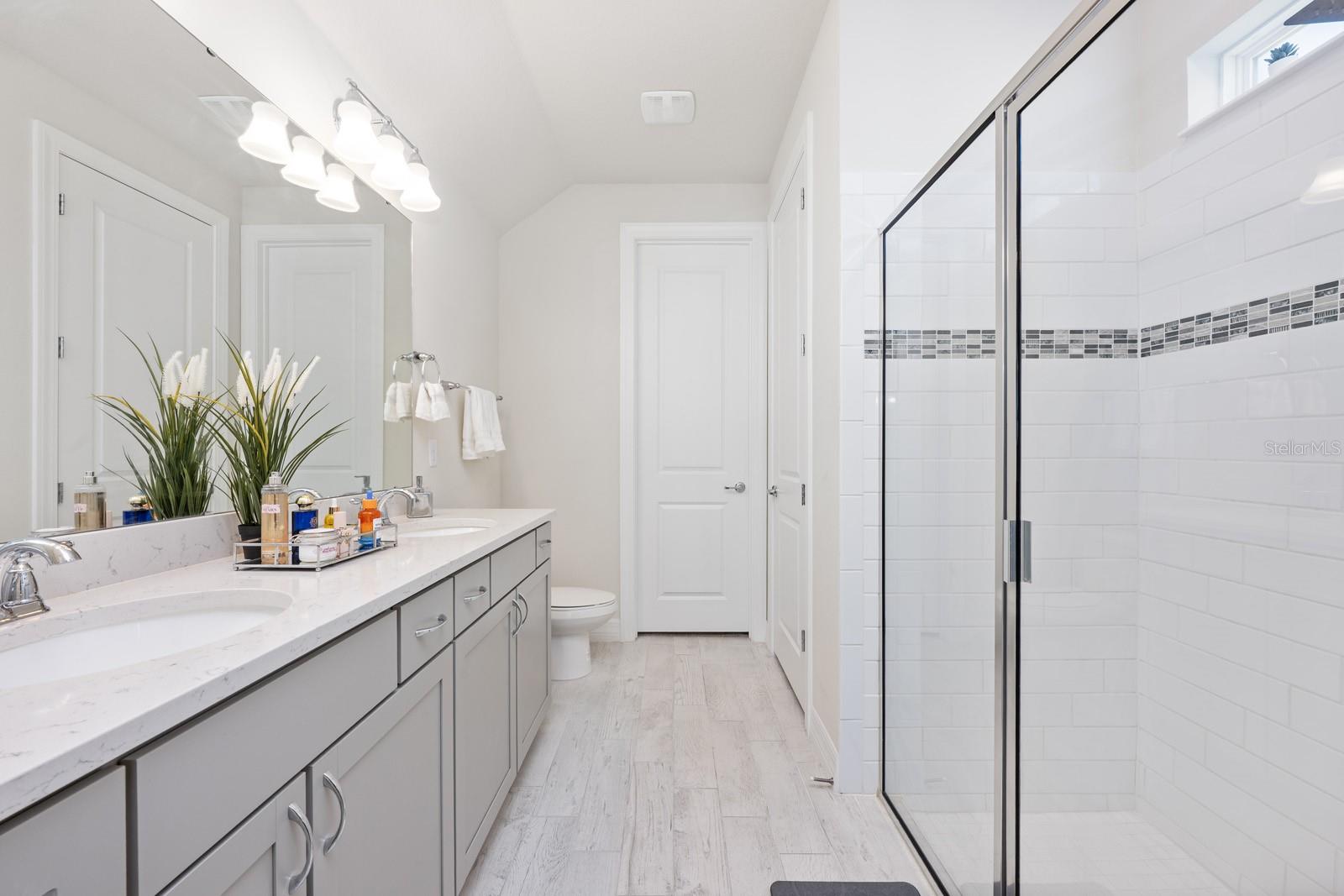 VISTA RESERVE PH 2 - Residential