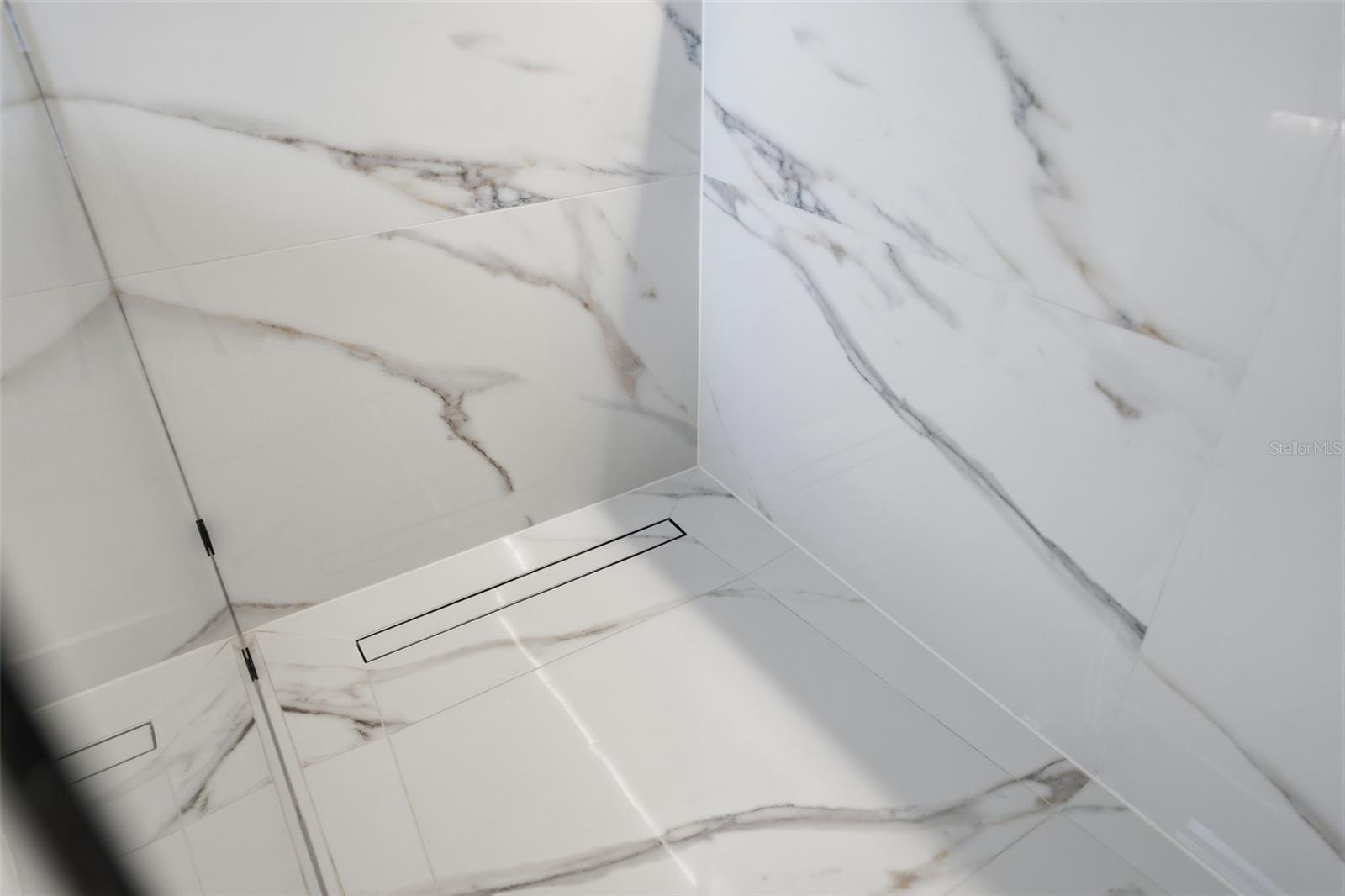 SOUTH GATE - Residential