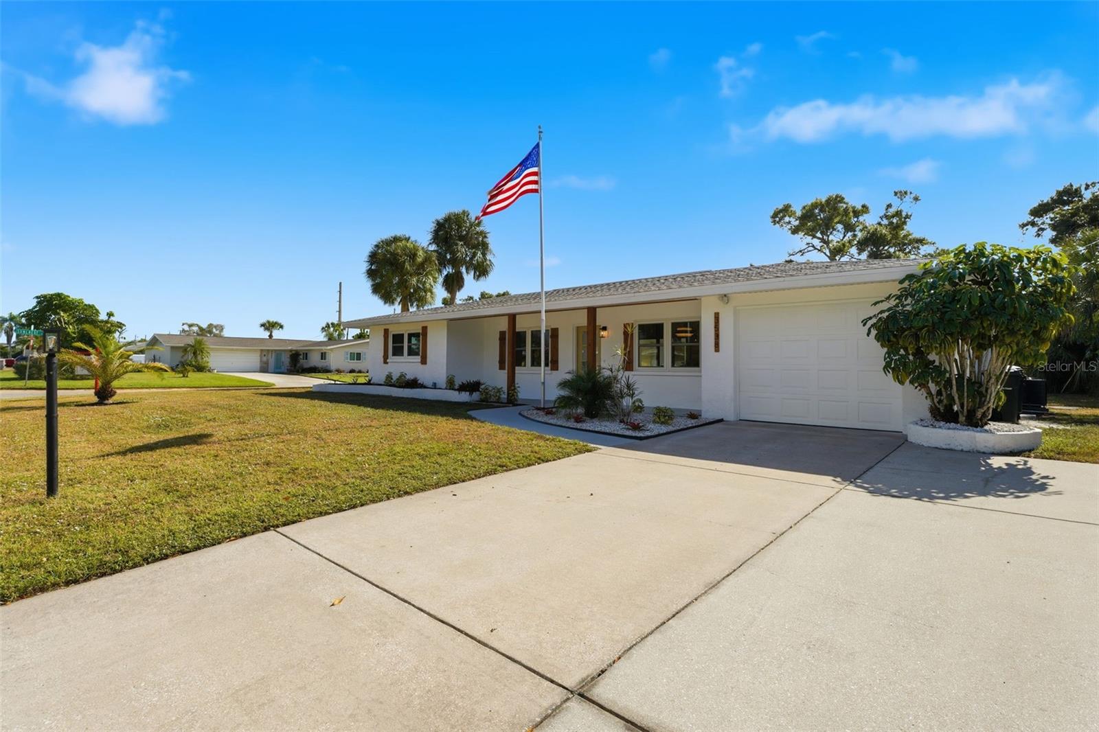 SOUTH GATE - Residential