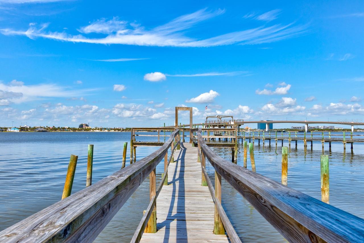 HARBOURSIDE SUNSETS CONDO - Residential