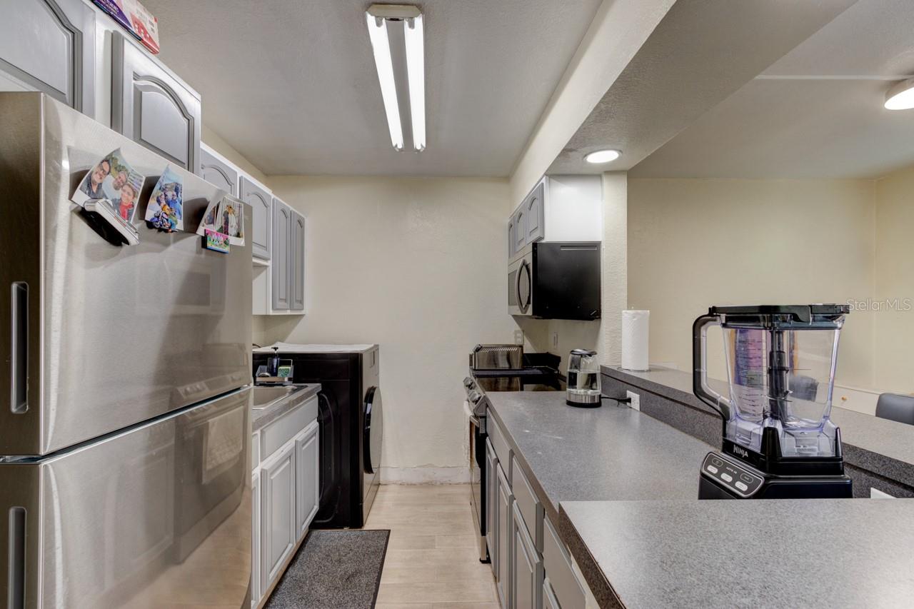 HARBOURSIDE SUNSETS CONDO - Residential