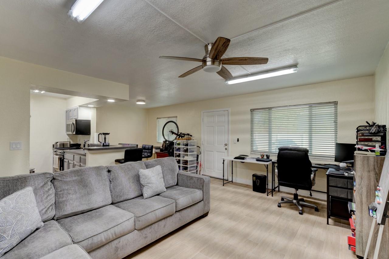 HARBOURSIDE SUNSETS CONDO - Residential