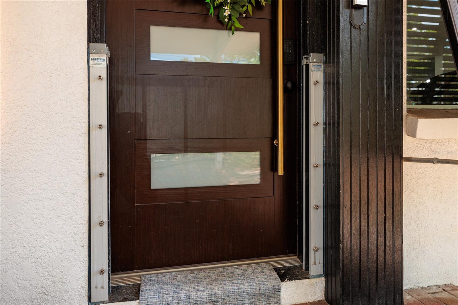 HENDERSON BEACH - Residential