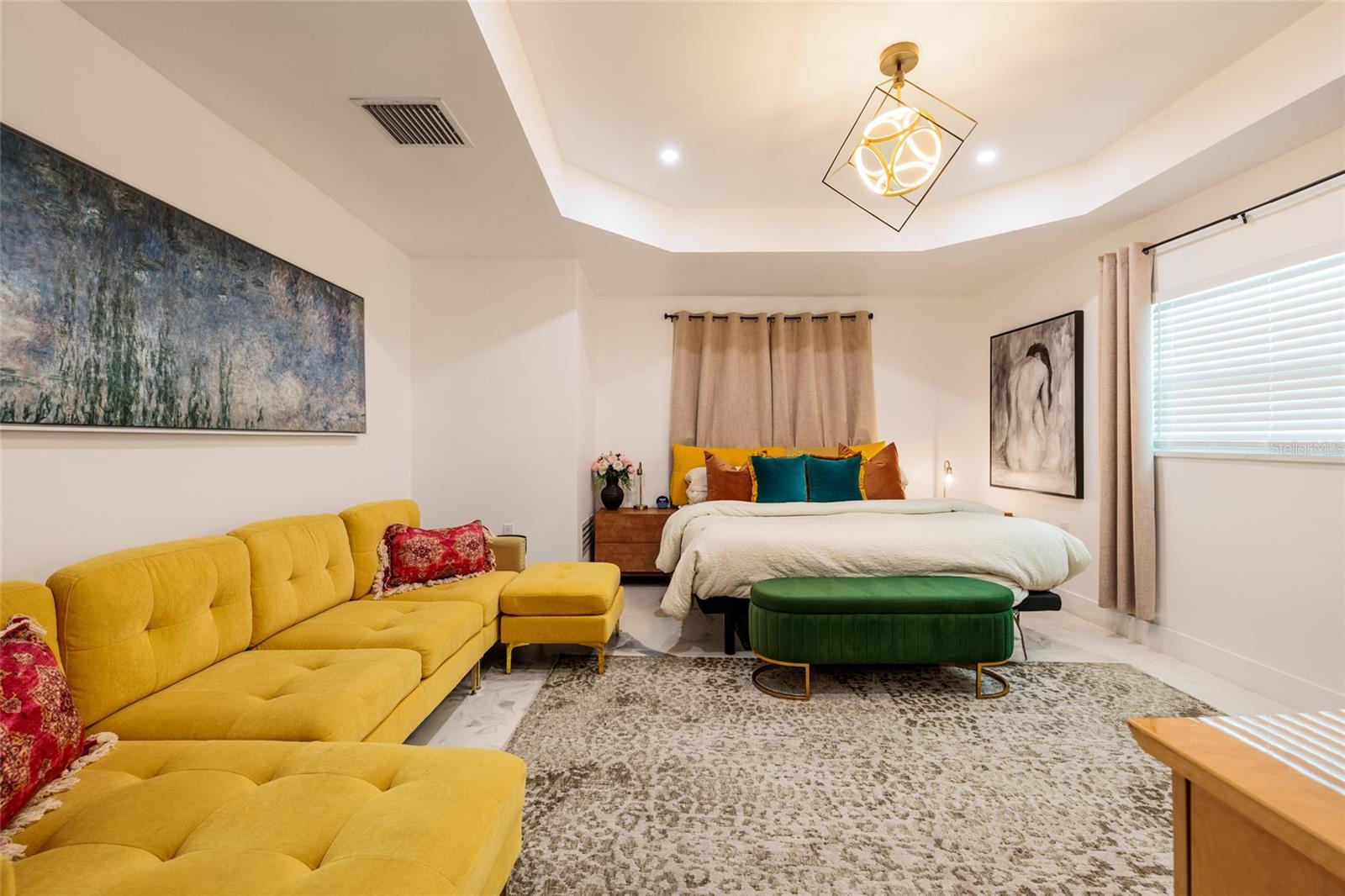 HENDERSON BEACH - Residential