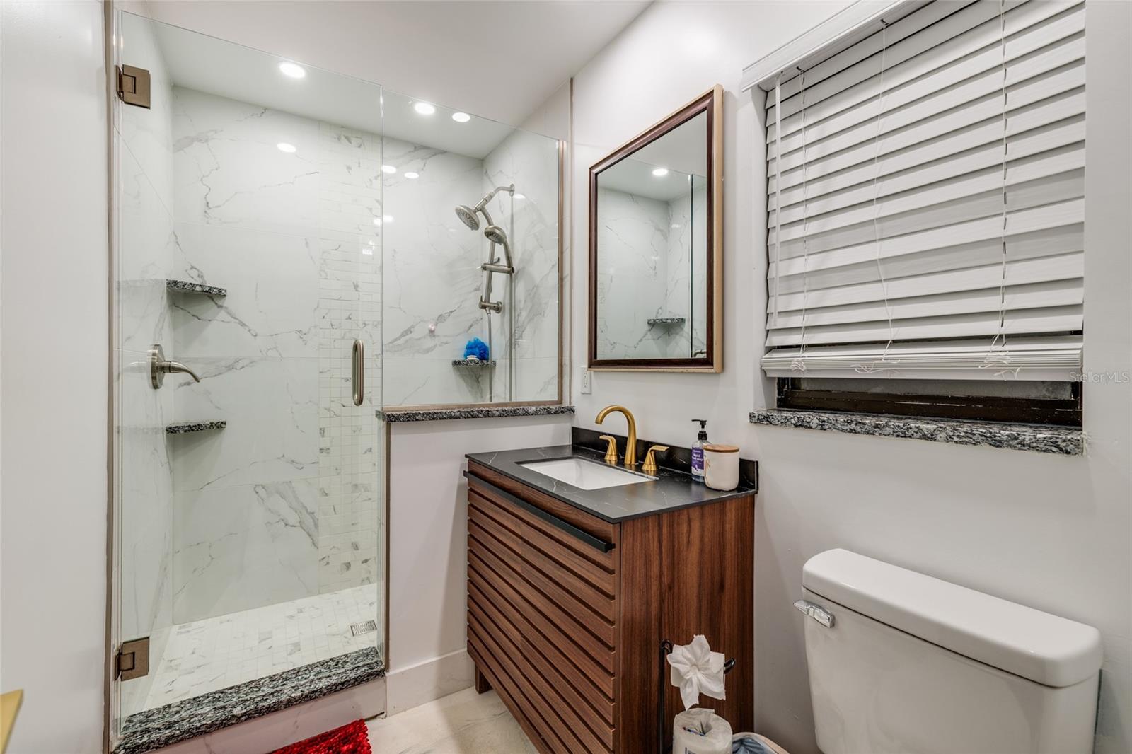 HENDERSON BEACH - Residential