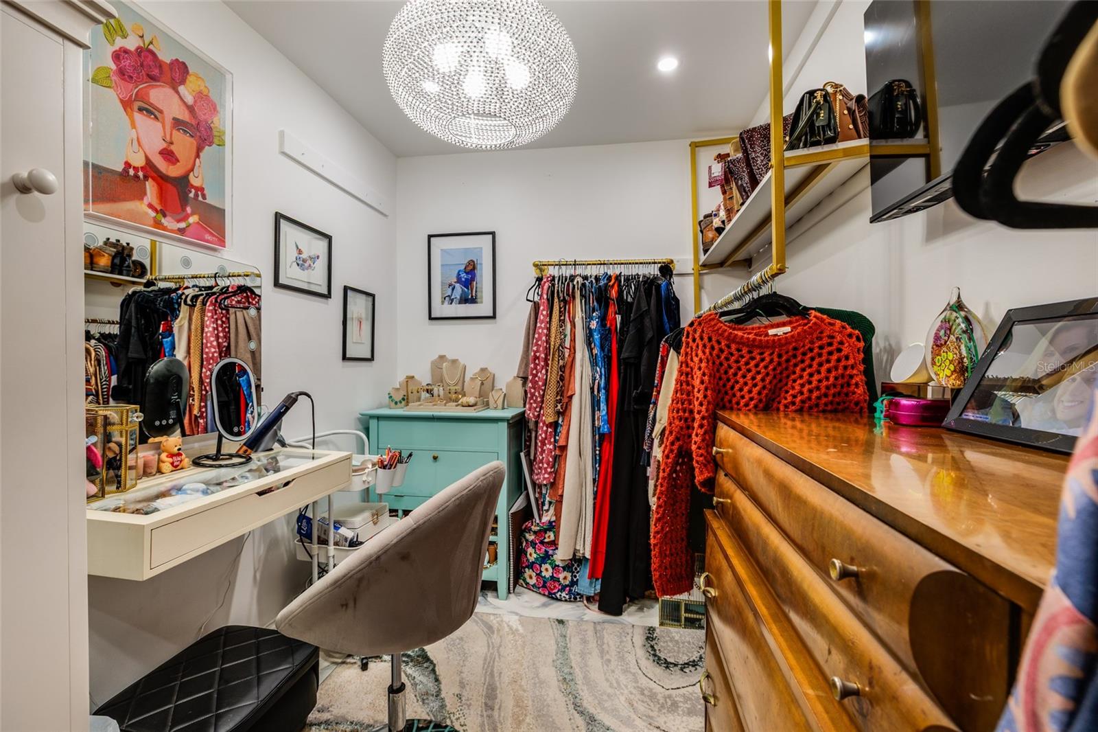 HENDERSON BEACH - Residential