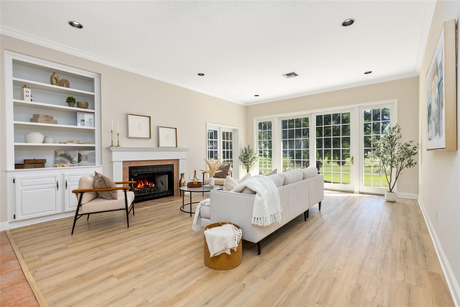 LEXINGTON CLUB - Residential