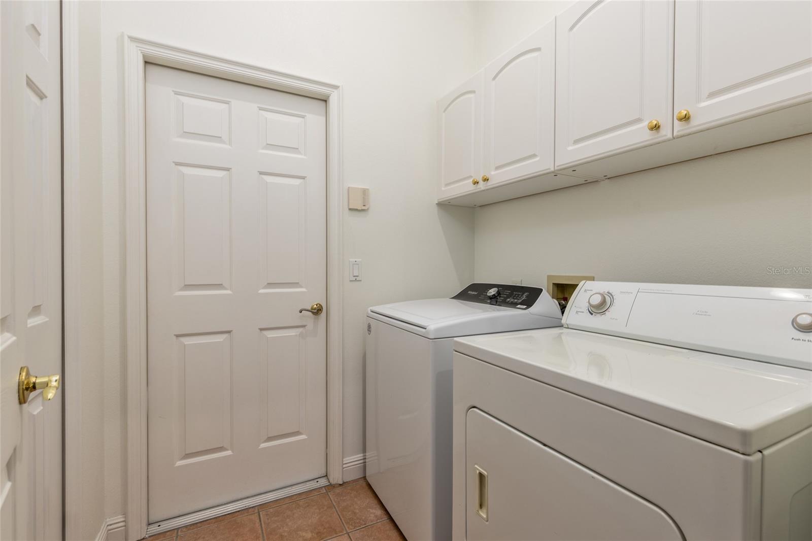 LEXINGTON CLUB - Residential