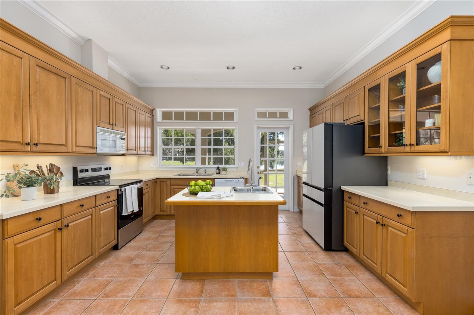 LEXINGTON CLUB - Residential