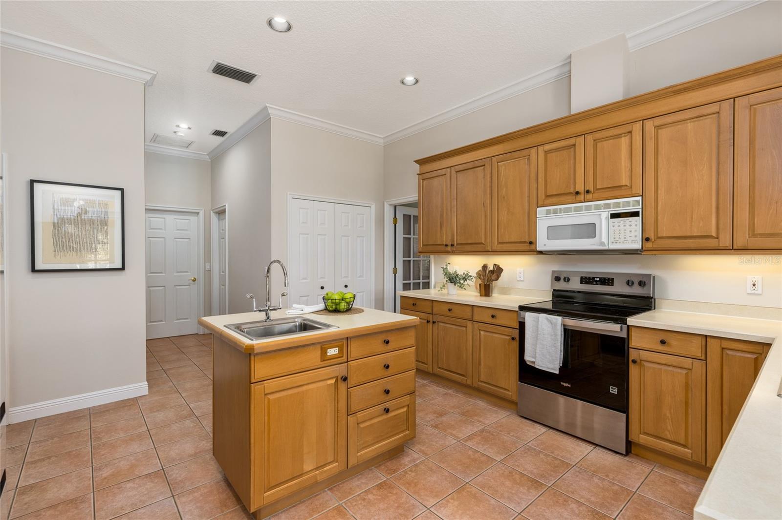 LEXINGTON CLUB - Residential