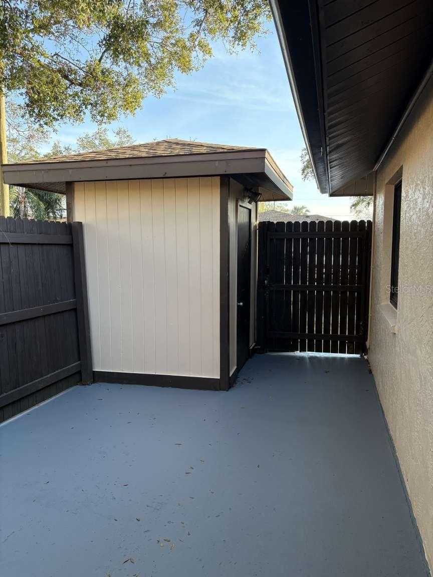 VILLAS OF PINELLAS FARMS CONDO - Residential