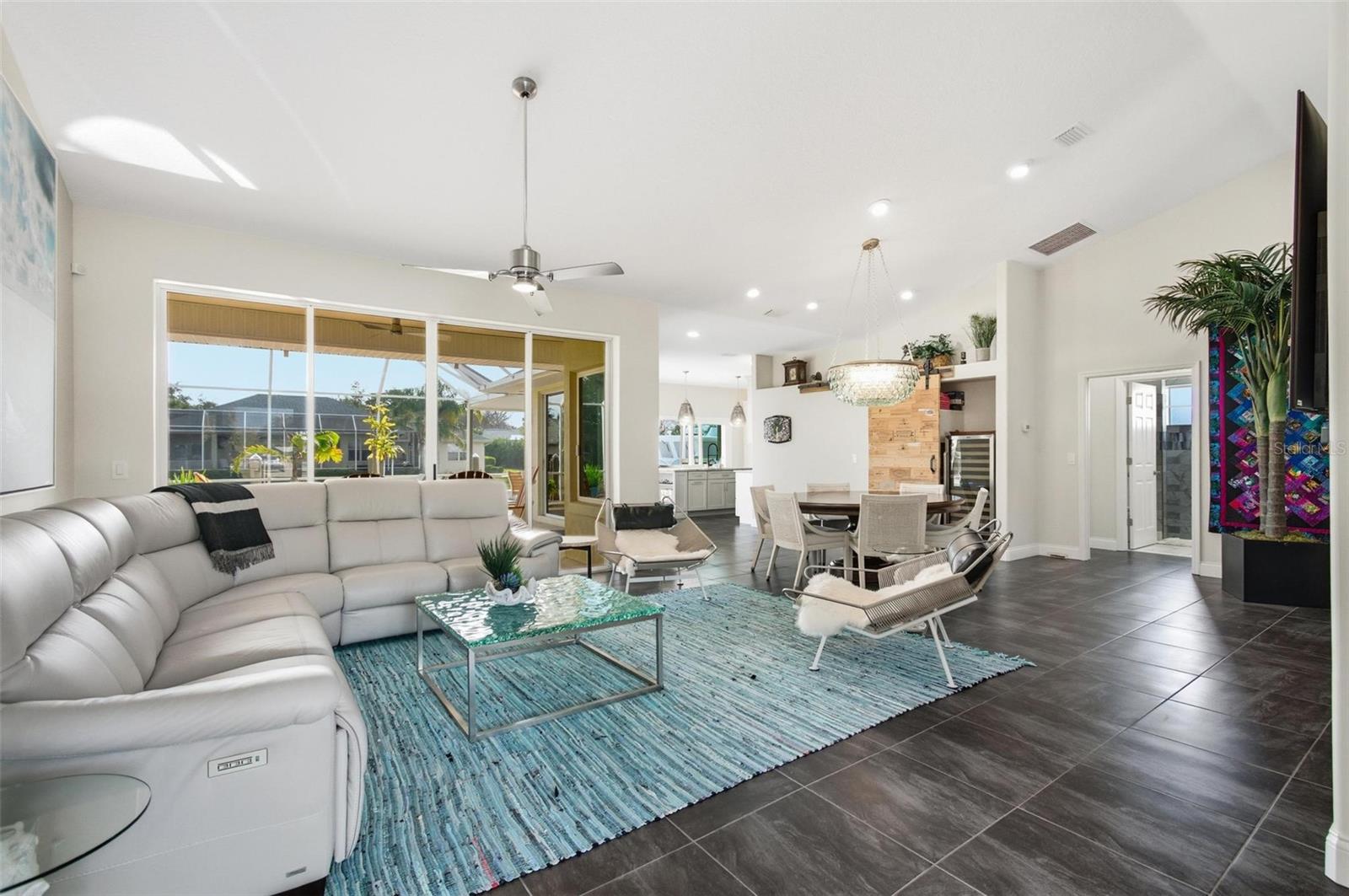 PALM HARBOR - Residential