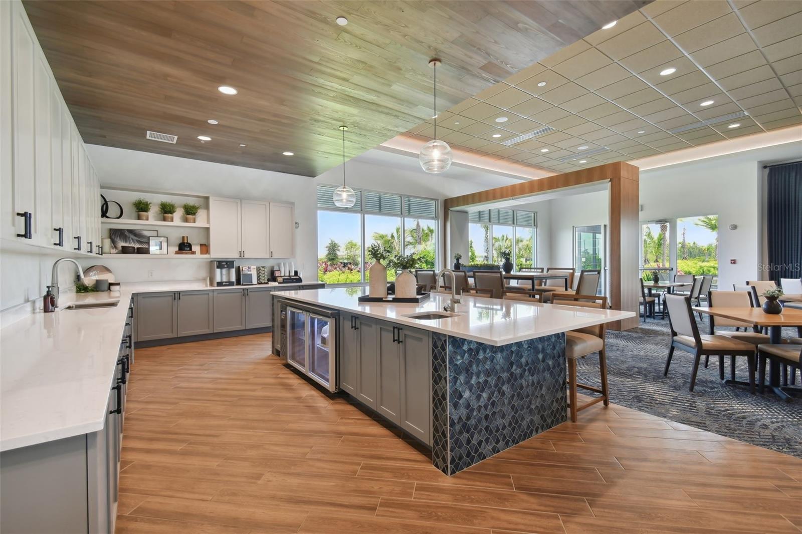 ESPLANADE/WIREGRASS RANCH PH - Residential