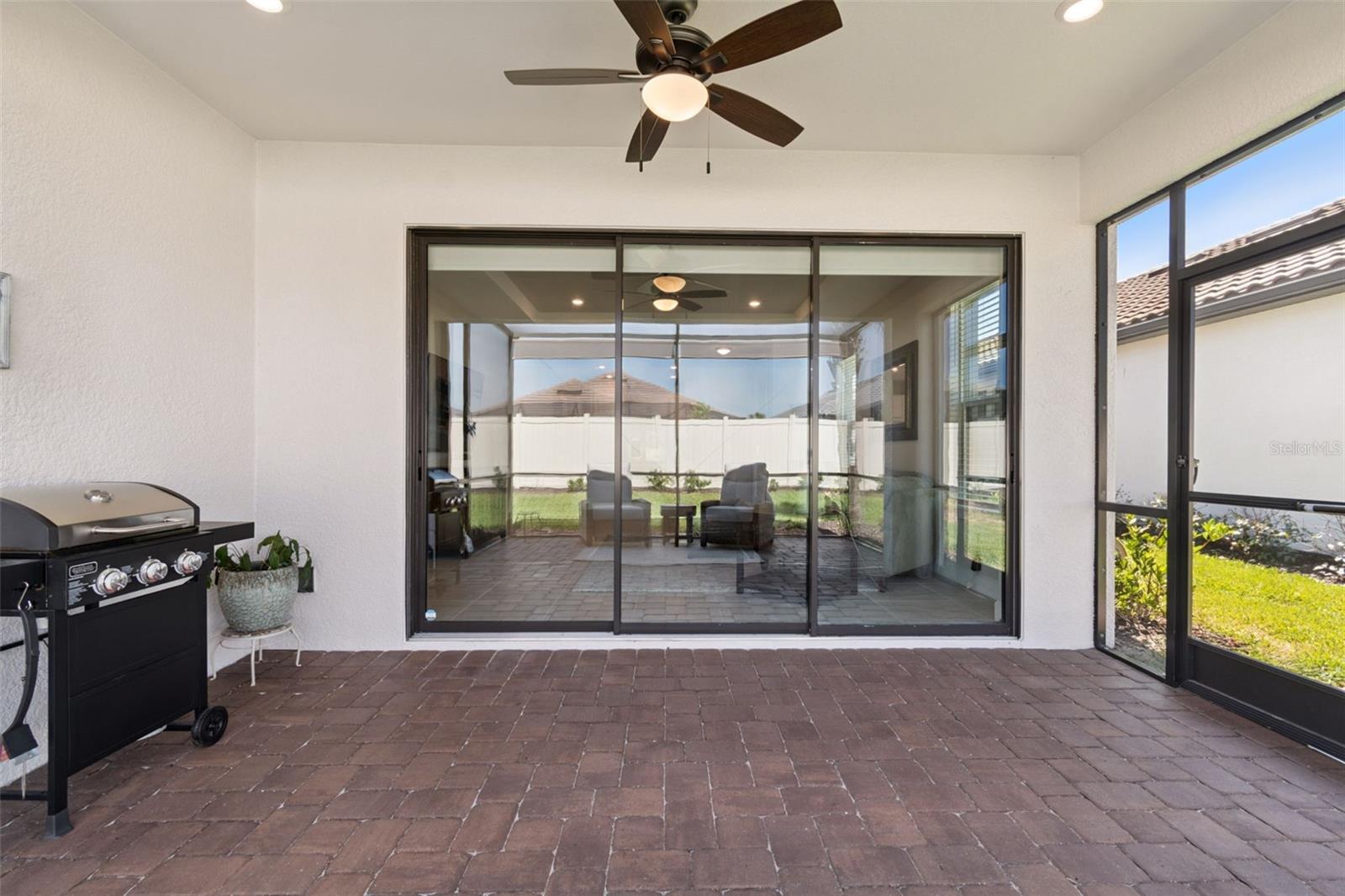 ESPLANADE/WIREGRASS RANCH PH - Residential