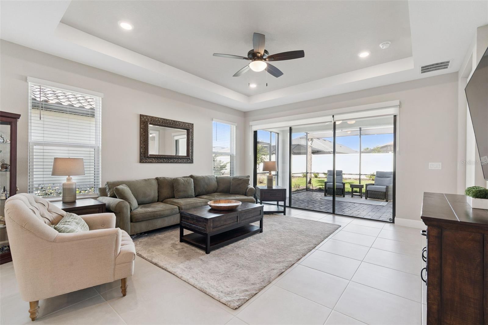 ESPLANADE/WIREGRASS RANCH PH - Residential