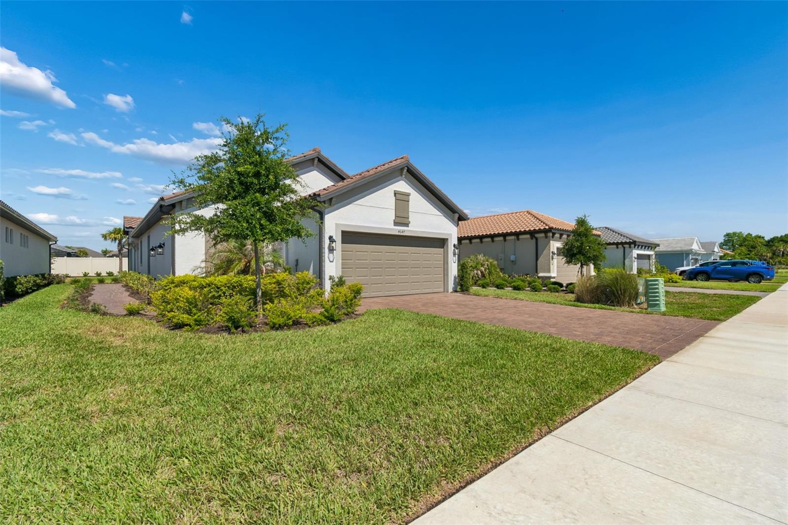 ESPLANADE/WIREGRASS RANCH PH - Residential