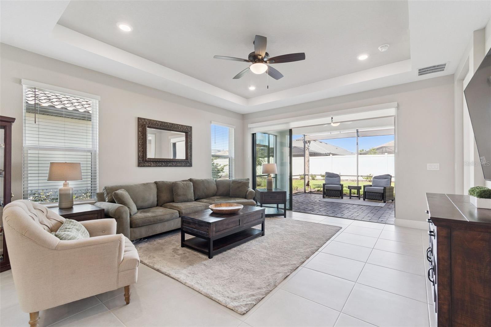 ESPLANADE/WIREGRASS RANCH PH - Residential