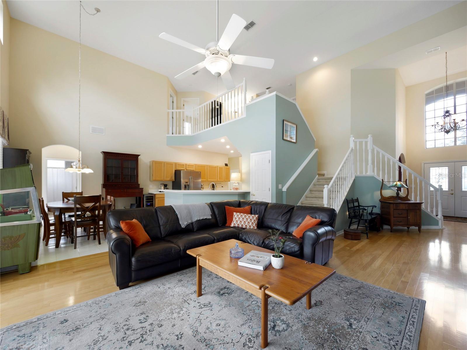 MEADOWCREST - Residential