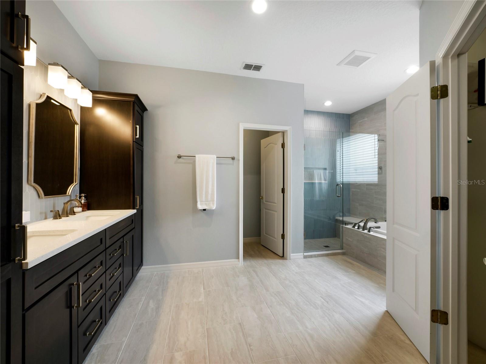 MEADOWCREST - Residential